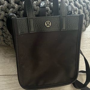Lululemon MICRO now and always tote